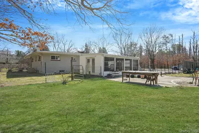 146 Halsey Manor Road, Manorville, NY 11949 - Photo 11