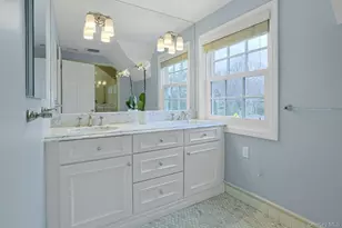 250 Mamaroneck Rd, Scarsdale, NY 10583 - Photo 19