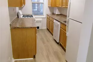 4320 Van Cortlandt Park E, Bronx, NY 10470 - Photo 11