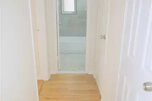 4320 Van Cortlandt Park E, Bronx, NY 10470 - Photo 13