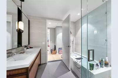 13327 39th Avenue #5Q, Flushing, NY 11354 - Photo 15