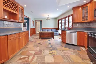 9 Crescent Ln, Putnam Valley, NY 10579 - Photo 5