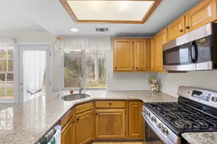 16 Huntington Ct, Ridge, NY 11961 - Photo 21