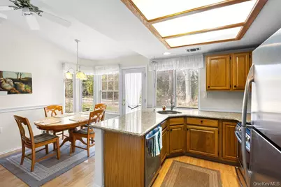 16 Huntington Court, Ridge, NY 11961 - Photo 19