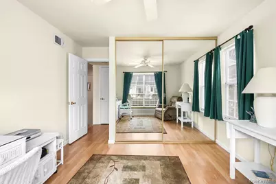 16 Huntington Court, Ridge, NY 11961 - Photo 13