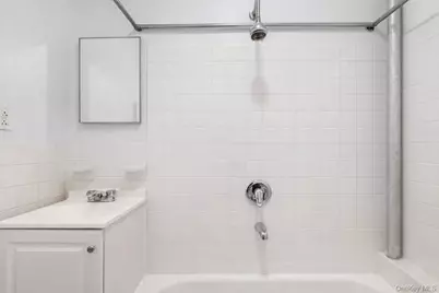 557 W 150th Street #22, New York, NY 10031 - Photo 13