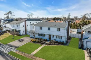 2505 Walters Ct, Bellmore, NY 11710 - Photo 35