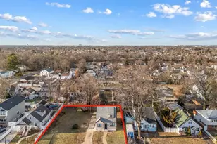 119 E Pennywood Ave, Roosevelt, NY 11575 - Photo 3