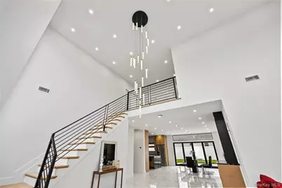 48 Martin Lane, Westbury, NY 11590 - Photo 5