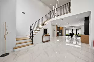 48 Martin Ln, Westbury, NY 11590 - Photo 3