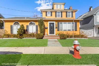 46 Riggs Place, Locust Valley, NY 11560 - Photo 1