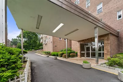 300 N Broadway #7B, Yonkers, NY 10710 - Photo 1