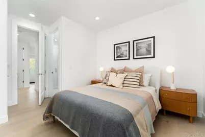 40 Waters Edge Road, Southampton, NY 11968 - Photo 11