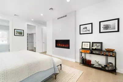 40 Waters Edge Road, Southampton, NY 11968 - Photo 21