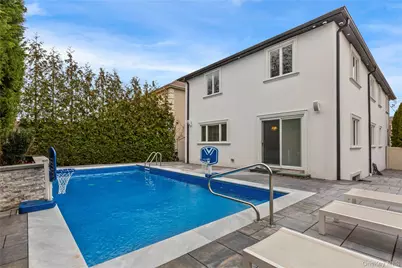 15496 Riverside Drive, Whitestone, NY 11357 - Photo 25