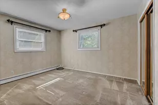 14 Yeoman Dr, East Northport, NY 11731 - Photo 13