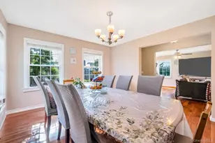 49 Lester Ave, Freeport, NY 11520 - Photo 11