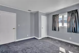 357 Deauville Blvd, Copiague, NY 11726 - Photo 15