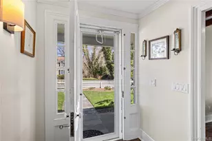 8 Terrell Ln, Stony Brook, NY 11790 - Photo 9