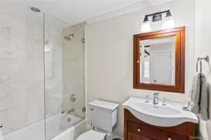 8 Terrell Ln, Stony Brook, NY 11790 - Photo 13