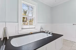 8 Terrell Ln, Stony Brook, NY 11790 - Photo 29