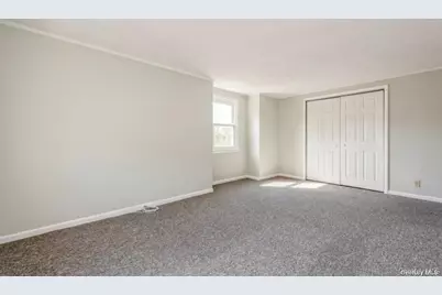 5 7th Street, Valley Stream, NY 11581 - Photo 5