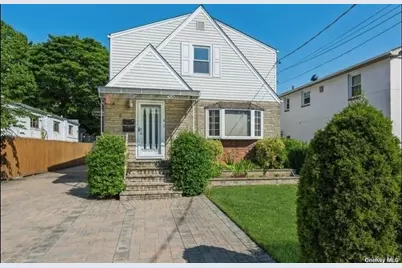5 7th Street, Valley Stream, NY 11581 - Photo 1