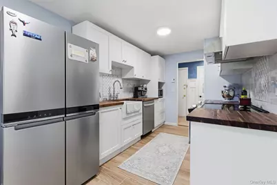 104 Holly Stream Court, Brewster, NY 10509 - Photo 9