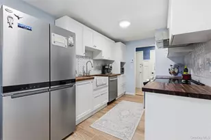 104 Holly Stream Ct, Brewster, NY 10509 - Photo 9