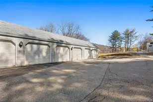 104 Holly Stream Ct, Brewster, NY 10509 - Photo 27