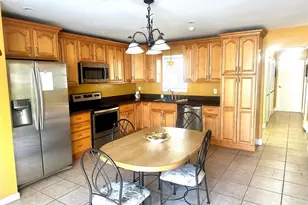 42 Freemont Ln, Coram, NY 11727 - Photo 5