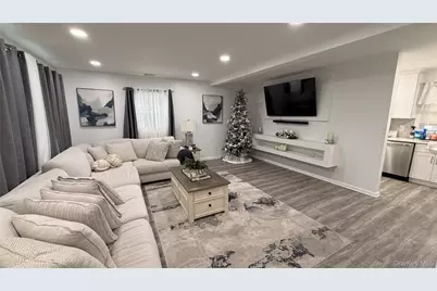 13 Fairview Drive, Shirley, NY 11967 - Photo 5