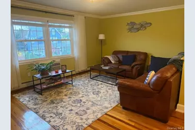 6 Windermere Place #10, Rockville Centre, NY 11570 - Photo 7