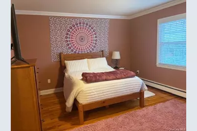 6 Windermere Place #10, Rockville Centre, NY 11570 - Photo 3