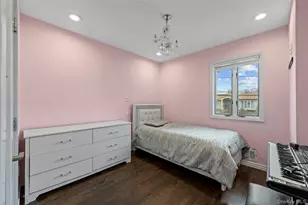 2812 Covered Bridge Rd, Merrick, NY 11566 - Photo 21