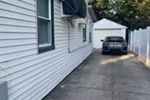 17 Wingate Rd, Valley Stream, NY 11581 - Photo 17