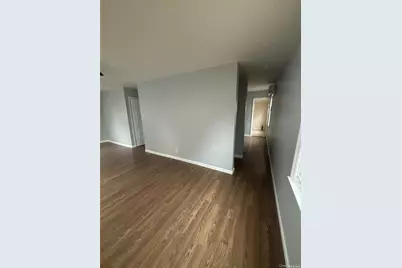 17 Wingate Rd, Valley Stream, NY 11581 - Photo 3