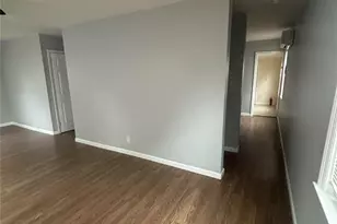 17 Wingate Rd, Valley Stream, NY 11581 - Photo 3