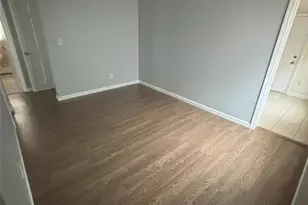 17 Wingate Rd, Valley Stream, NY 11581 - Photo 5