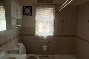 17 Wingate Rd, Valley Stream, NY 11581 - Photo 15