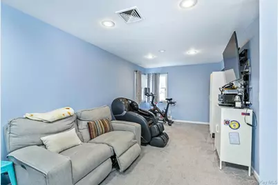 3654 Locust Avenue, Seaford, NY 11783 - Photo 13
