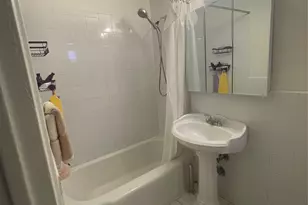 150-20 71st Ave, Kew Gardens, NY 11367 - Photo 7