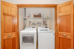 242 Singingwood Dr, Holbrook, NY 11741 - Photo 11