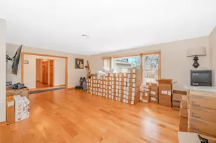 242 Singingwood Dr, Holbrook, NY 11741 - Photo 3