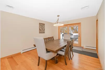 242 Singingwood Drive, Holbrook, NY 11741 - Photo 5