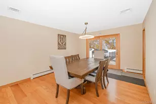 242 Singingwood Dr, Holbrook, NY 11741 - Photo 5