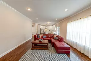 456 Pine Acres Blvd, Brightwaters, NY 11718 - Photo 11