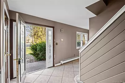 4 Vale Court, Mount Sinai, NY 11766 - Photo 3