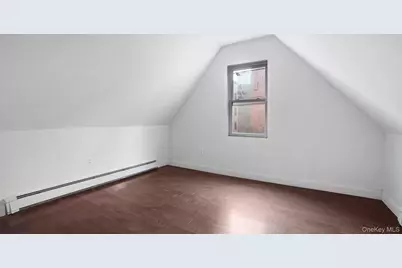 1823 Anthony Avenue, Bronx, NY 10457 - Photo 17