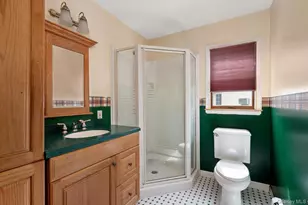 3585 Amherst Dr, Wantagh, NY 11793 - Photo 15